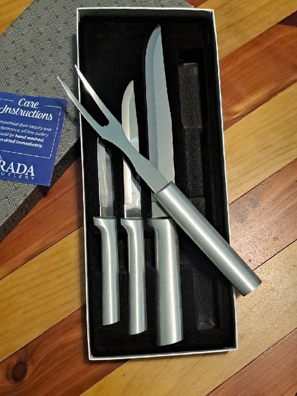 Rada Cutlery 4-Piece Stainless Steel Carving Set - Silver